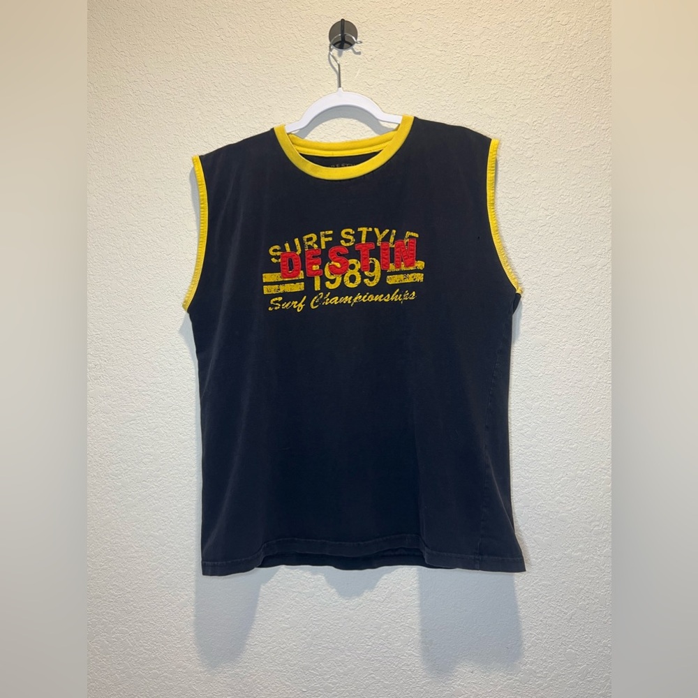 Destin Muscle Tee